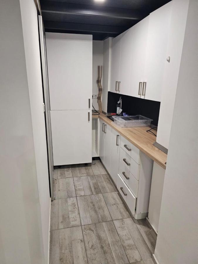 7Dab Apartment Almassy Contactless Self Check-In Budapest Luaran gambar